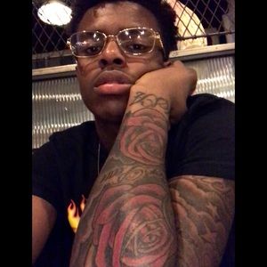 Meet your Posher, Darius